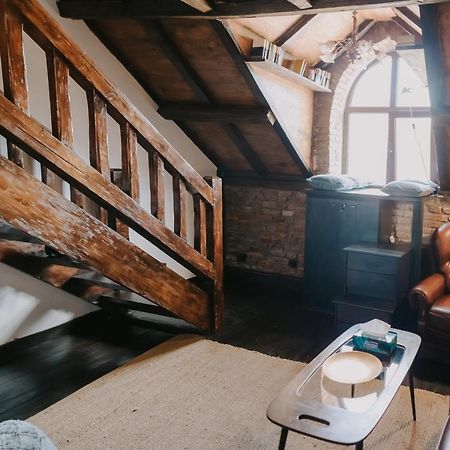 Gallery Loft بياترا نام المظهر الخارجي الصورة