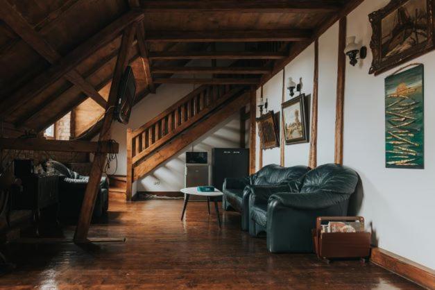 Gallery Loft بياترا نام المظهر الخارجي الصورة