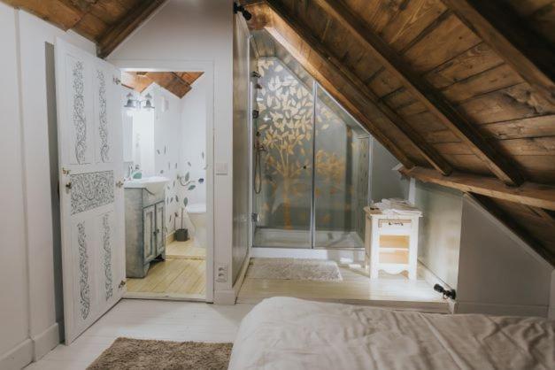 Gallery Loft بياترا نام المظهر الخارجي الصورة